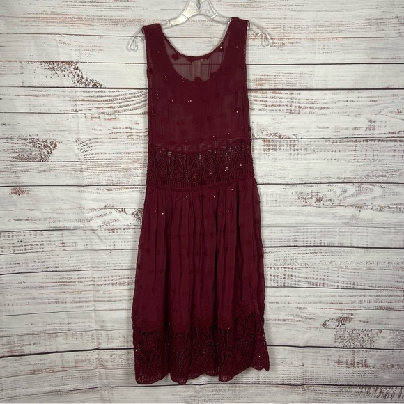 Sundance Cranberry love forever Embroidered Beaded size 2 scoop neck midi  Dress - Picture 7 of 8